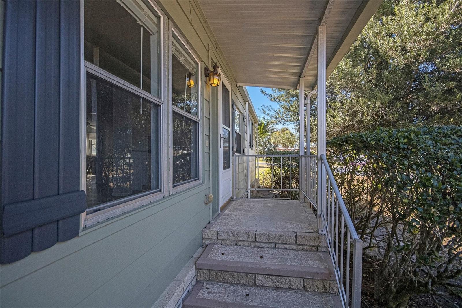 Image 42 of 49 For 3302 Evergreen Road 1715