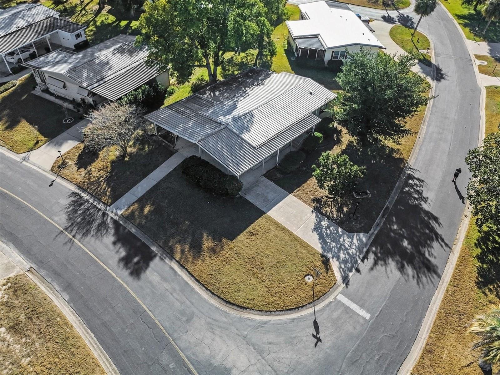 Image 44 of 49 For 3302 Evergreen Road 1715