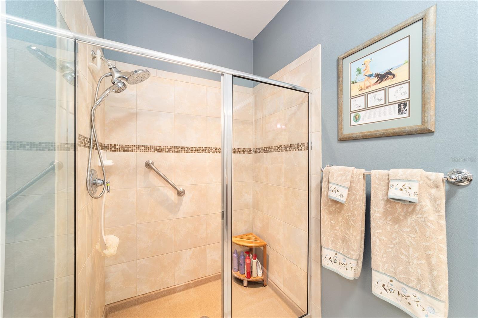 Image 28 of 46 For 6612 91st Circle