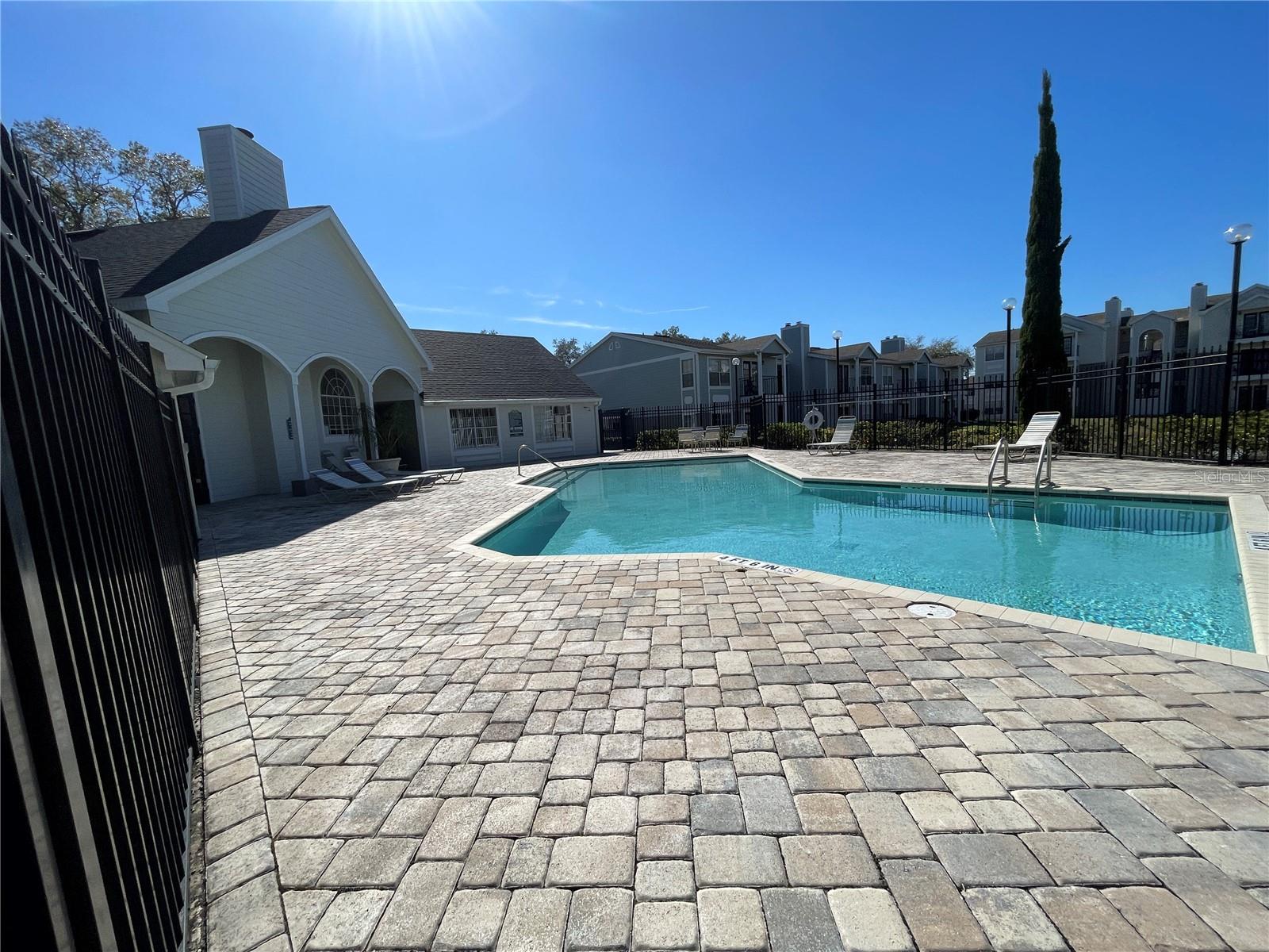 Image 19 of 33 For 2550 Alafaya Trail 6304