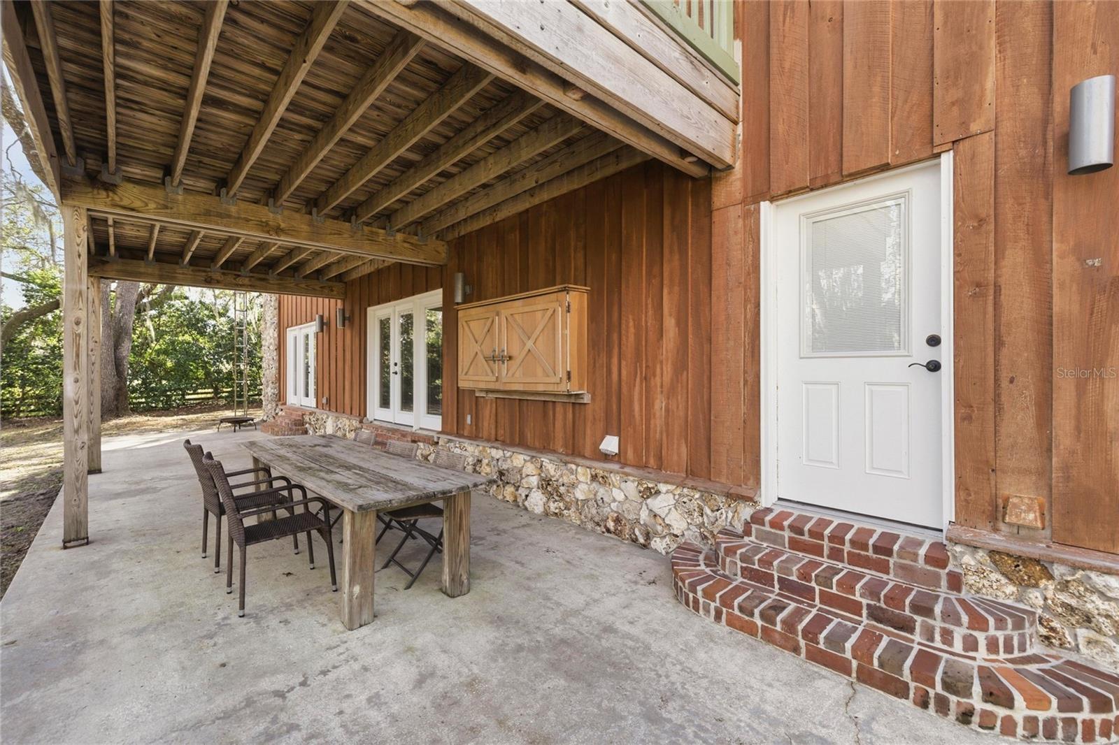 Image 20 of 65 For 351 Sequoia Dr