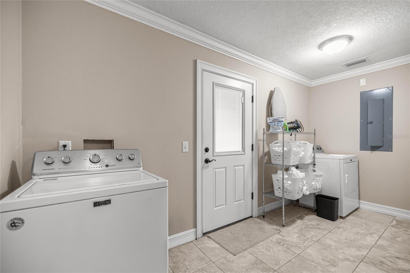 Image 42 of 65 For 351 Sequoia Dr