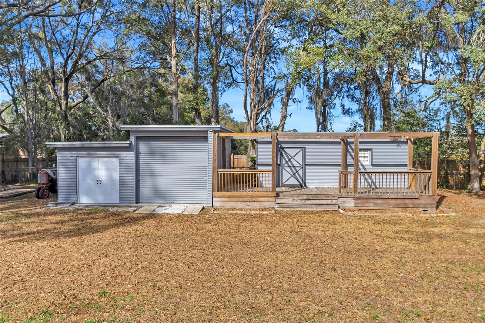 Image 38 of 49 For 3598 Trout Street