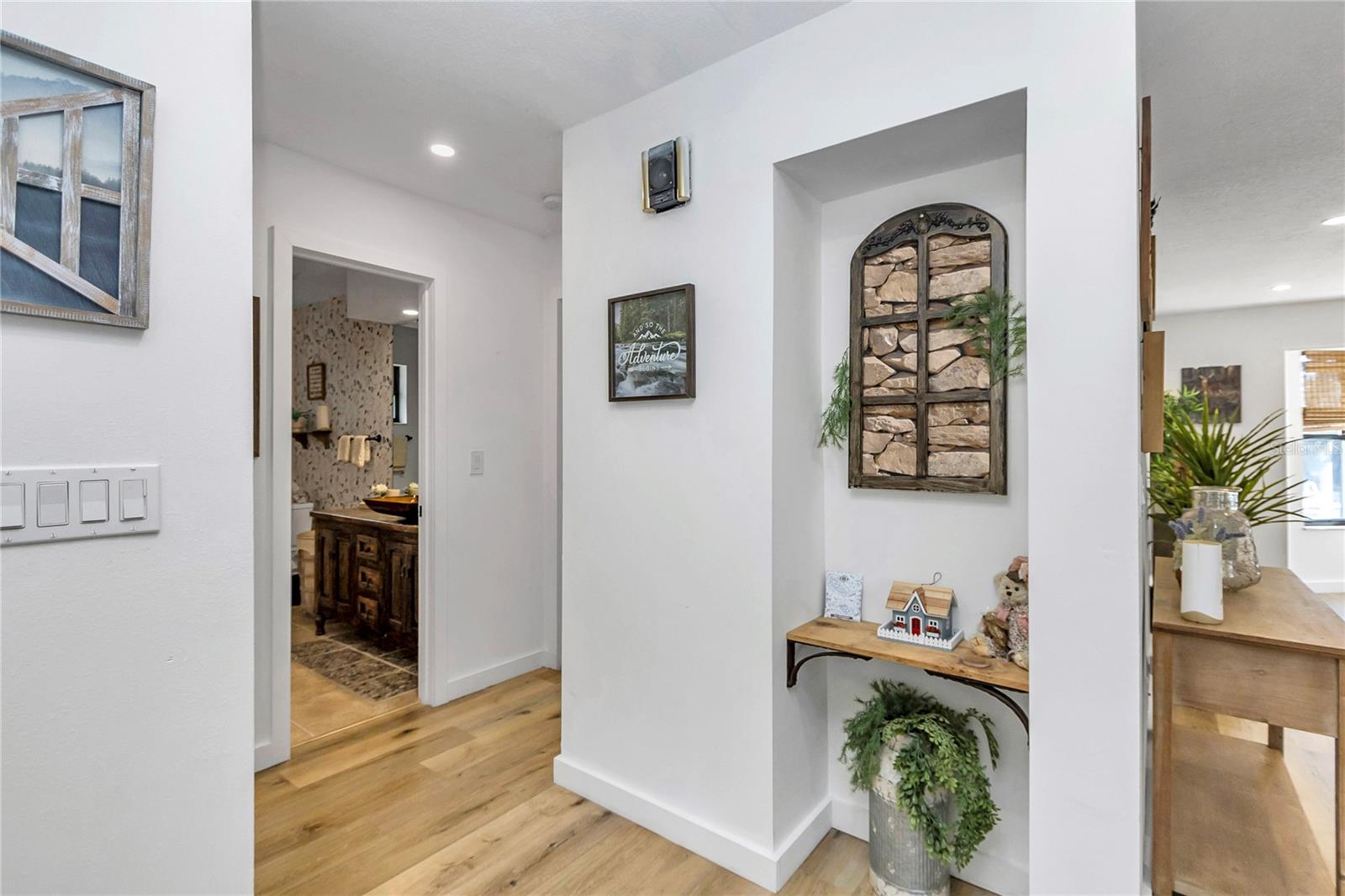 Image 7 of 49 For 3598 Trout Street