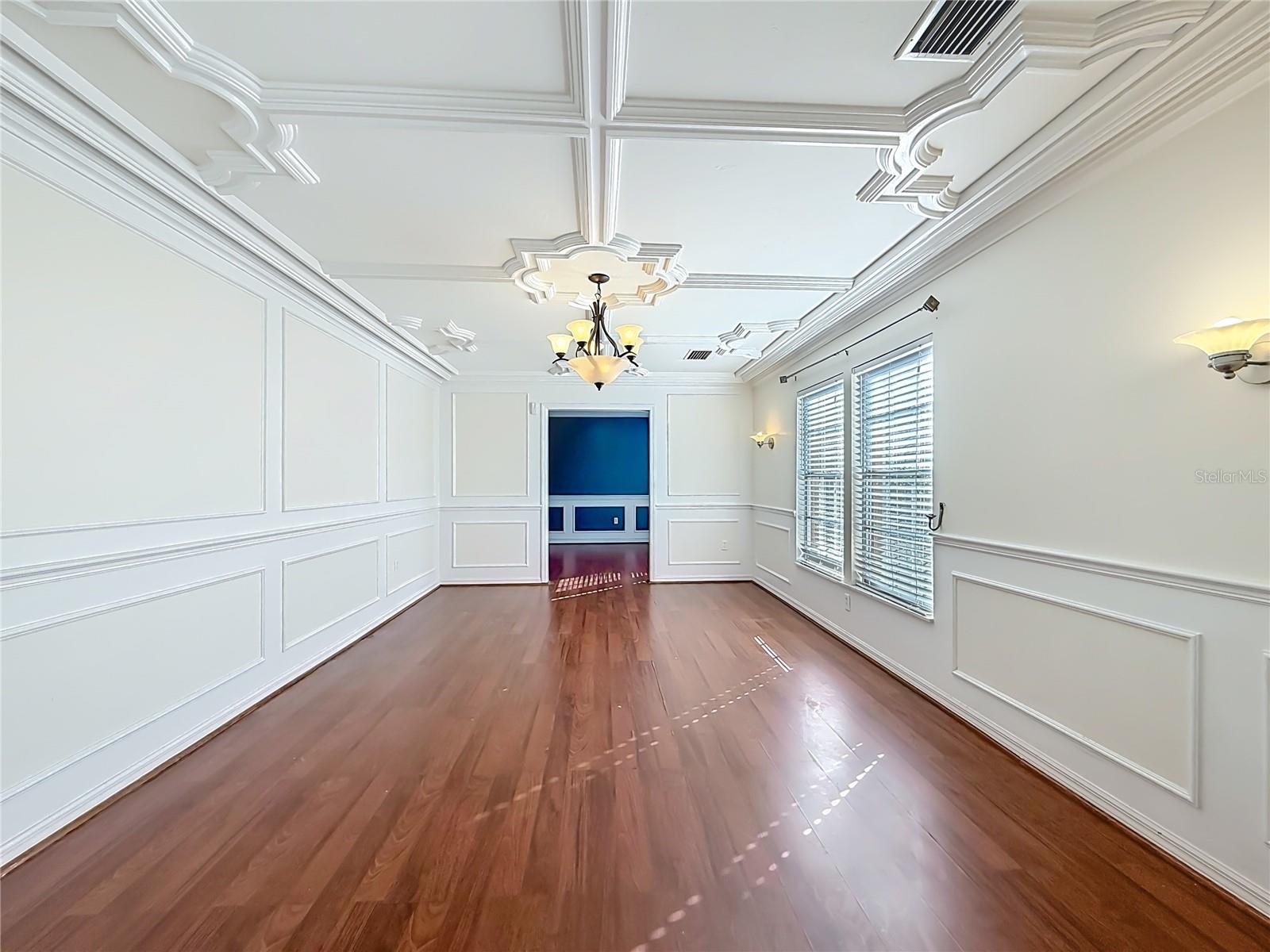 Image 11 of 78 For 2627 14th Street