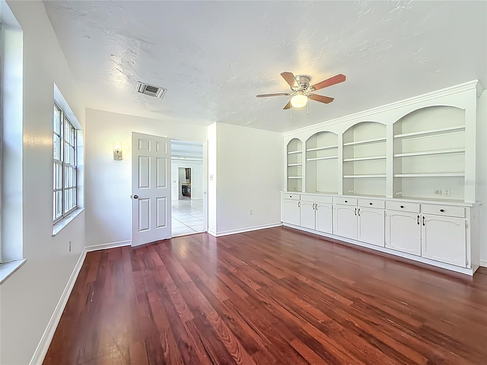 Image 34 of 78 For 2627 14th Street