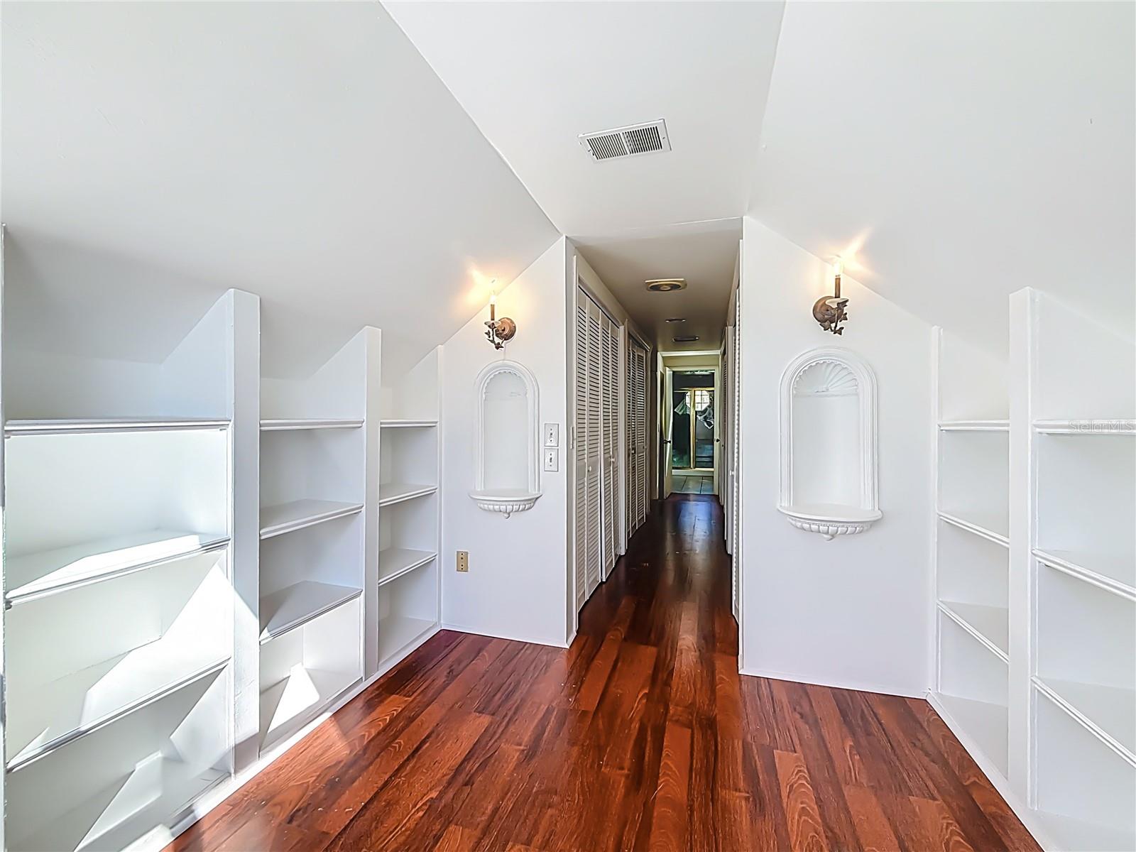 Image 51 of 78 For 2627 14th Street