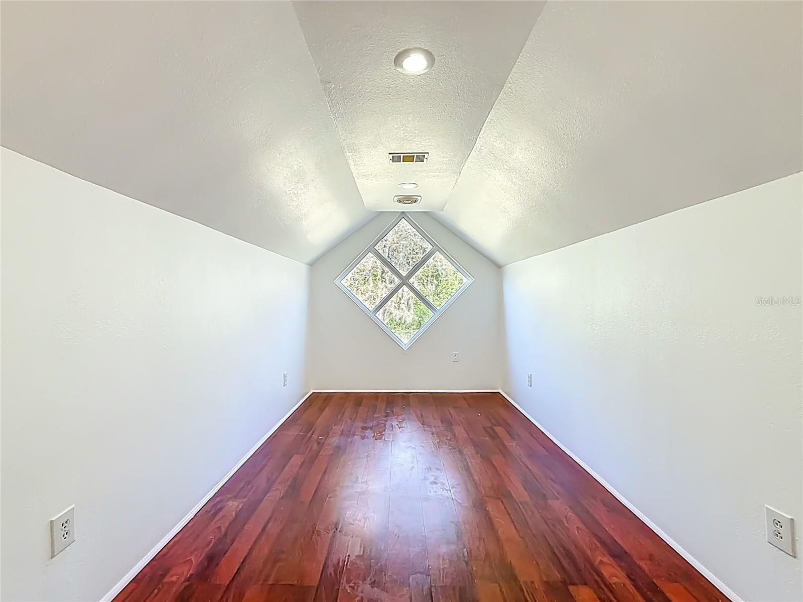 Image 53 of 78 For 2627 14th Street