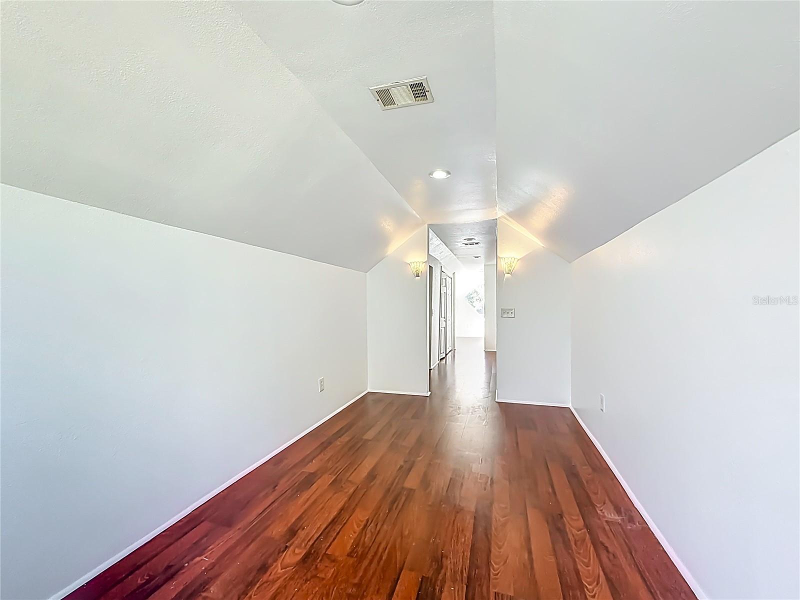 Image 54 of 78 For 2627 14th Street