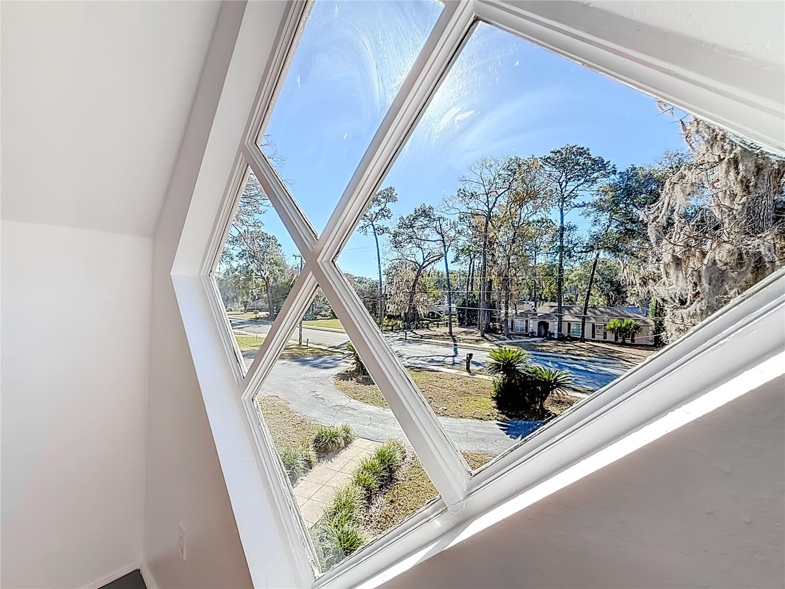 Image 58 of 78 For 2627 14th Street