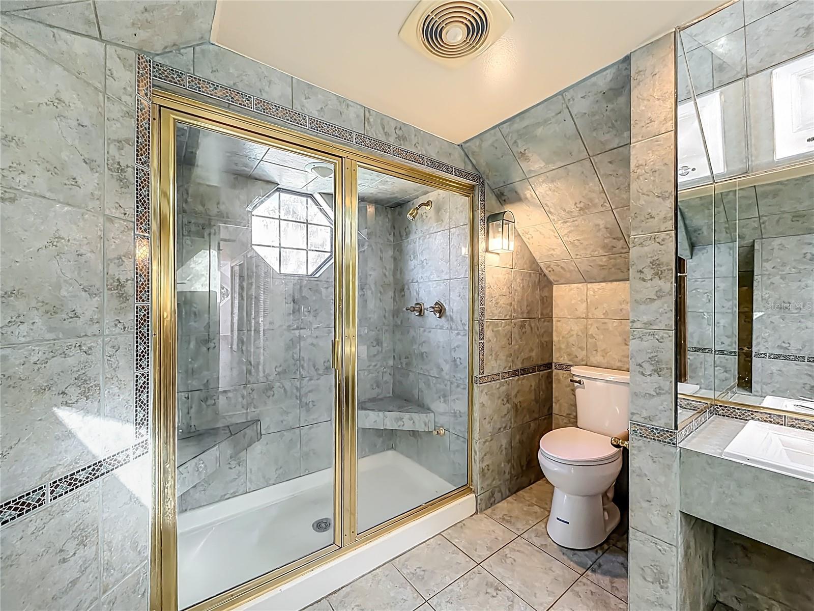 Image 59 of 78 For 2627 14th Street