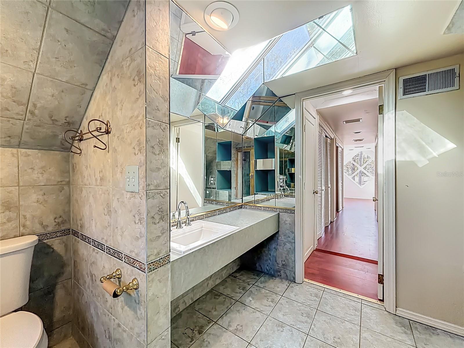 Image 60 of 78 For 2627 14th Street