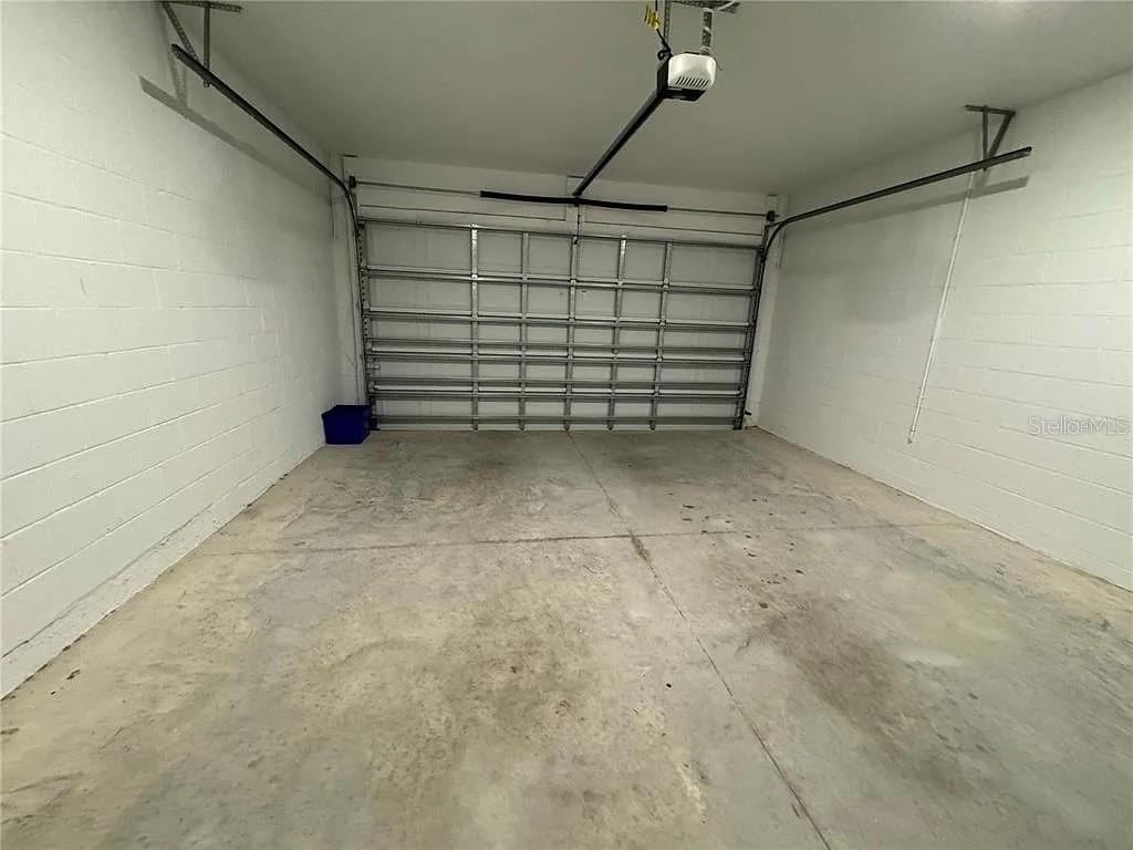 Image 11 of 12 For 6425 78th Avenue Road