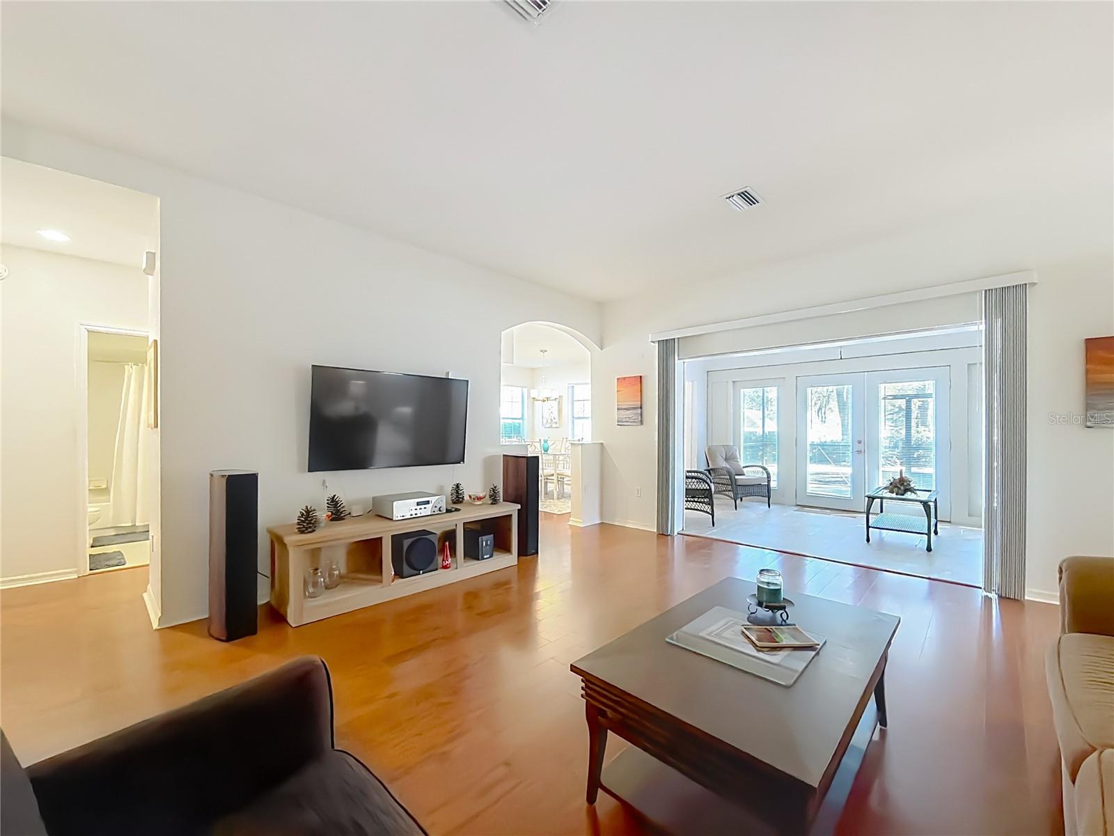 Image 21 of 63 For 10137 192nd Circle