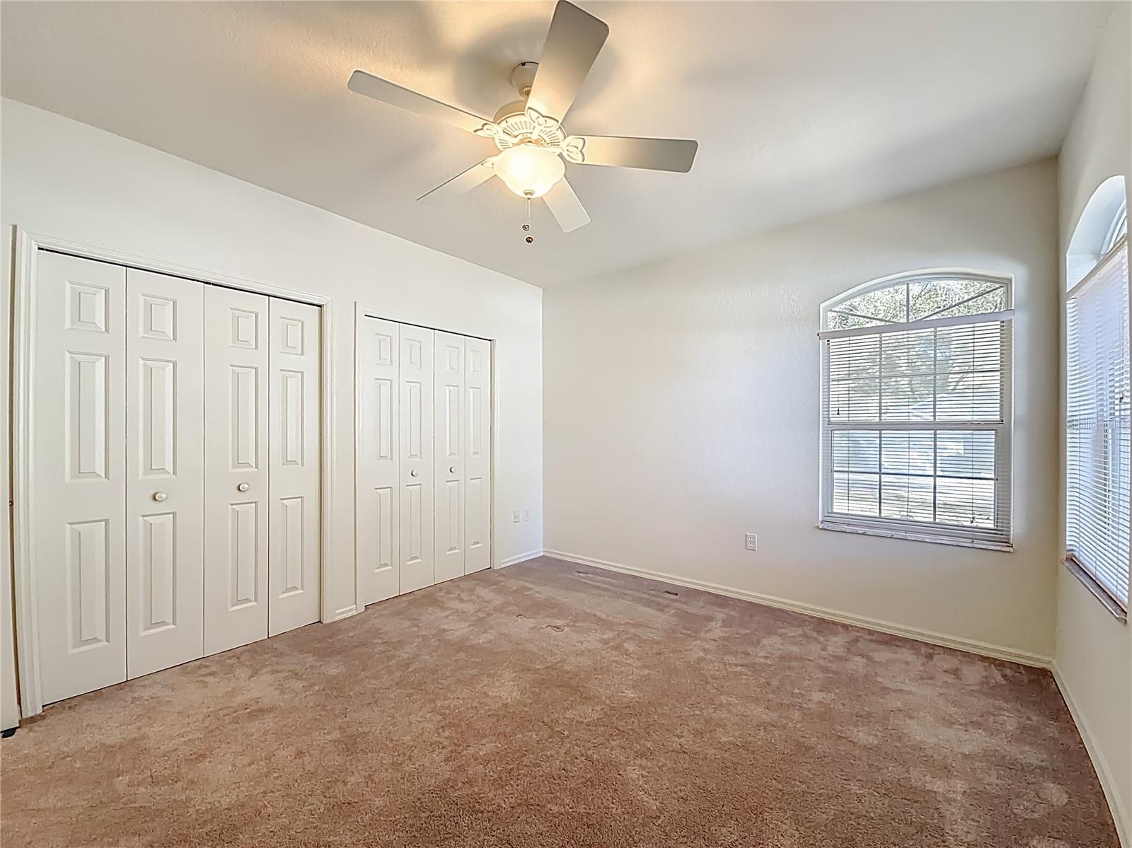 Image 33 of 63 For 10137 192nd Circle