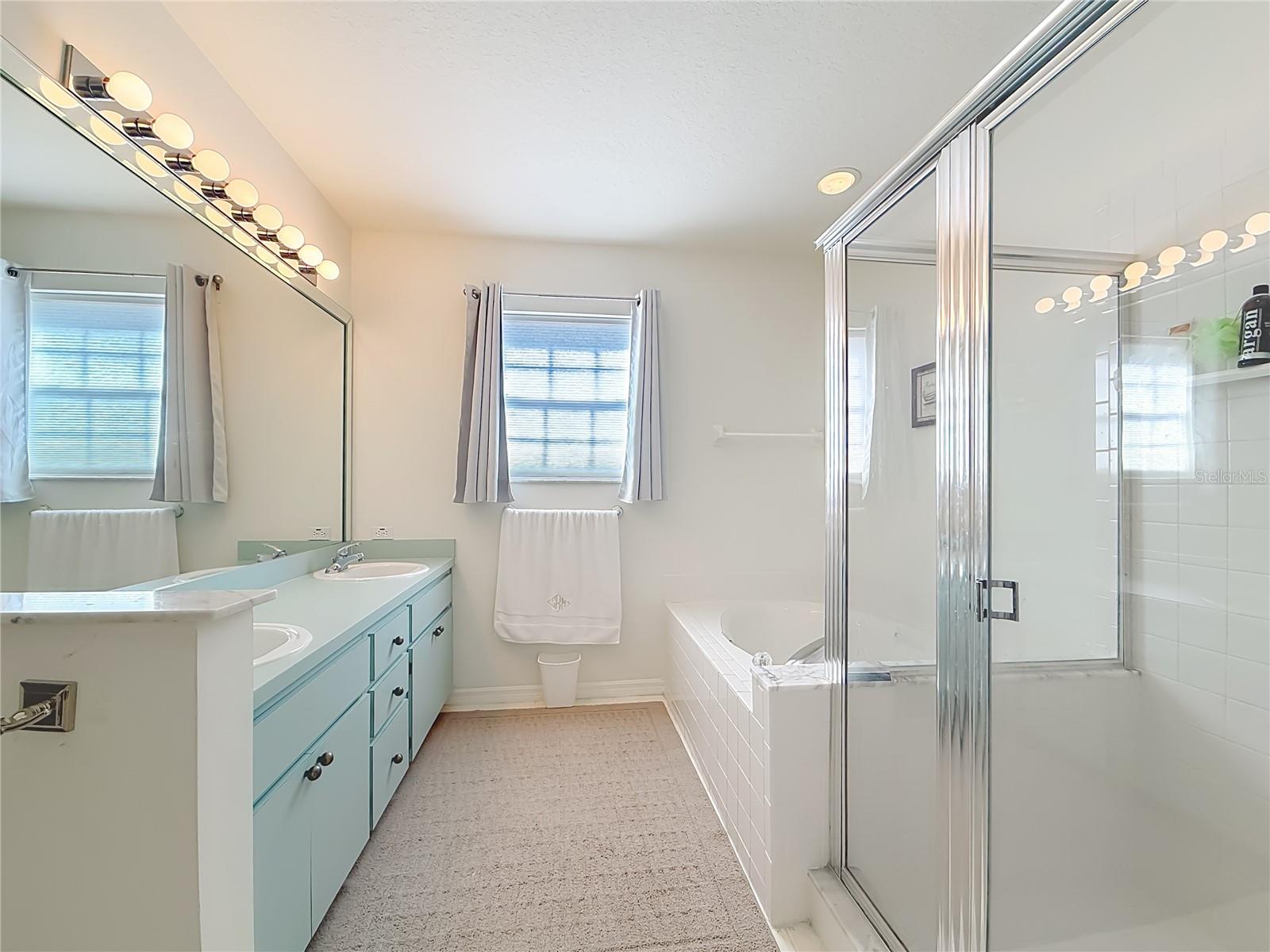 Image 40 of 63 For 10137 192nd Circle