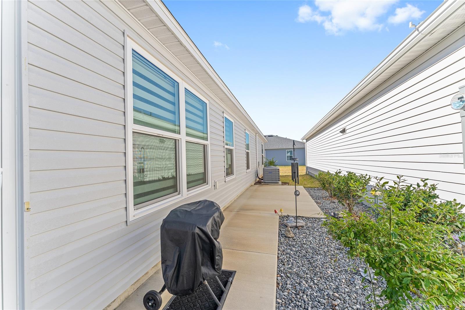 Image 27 of 28 For 7646 Cheryl Court