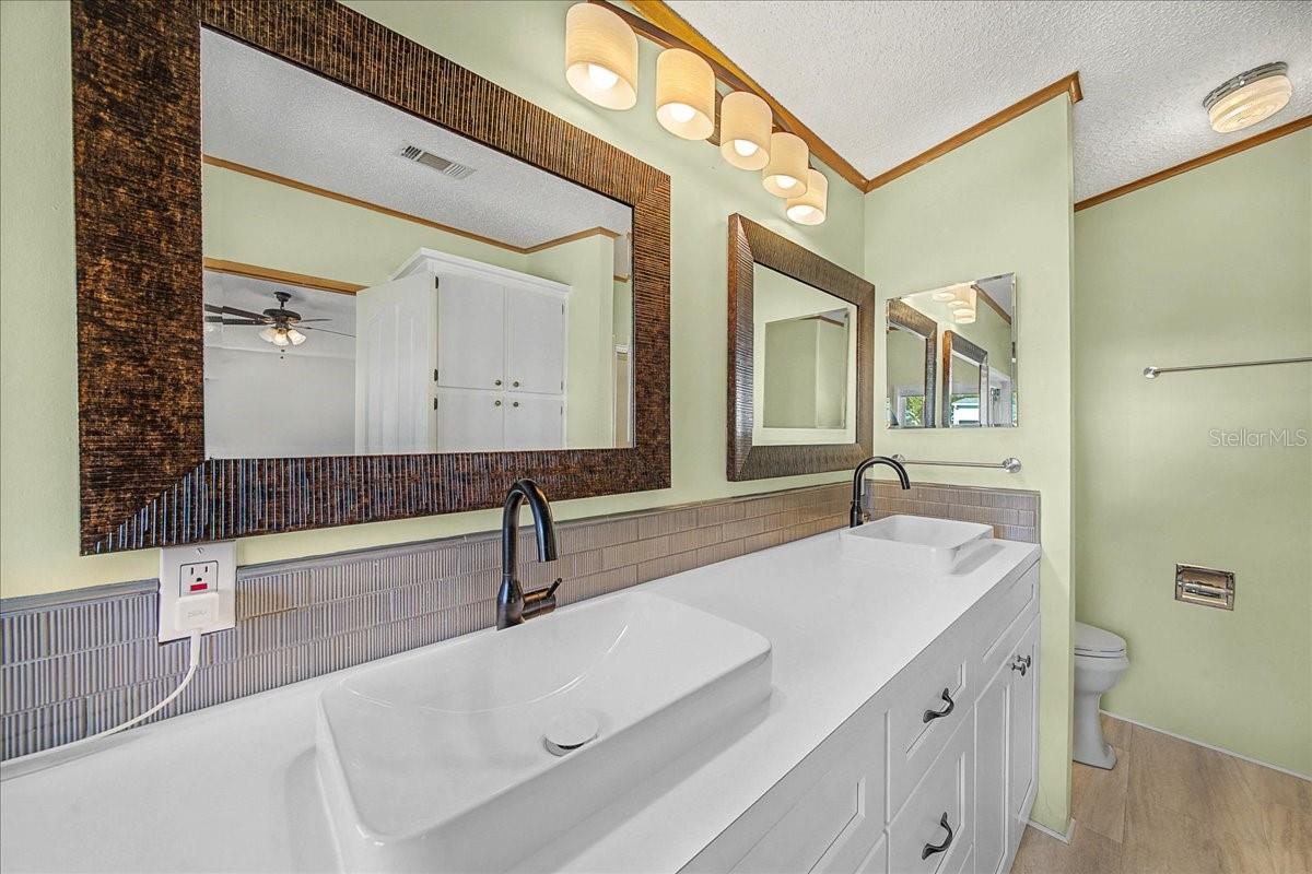 Image 29 of 59 For 25021 Bellevue