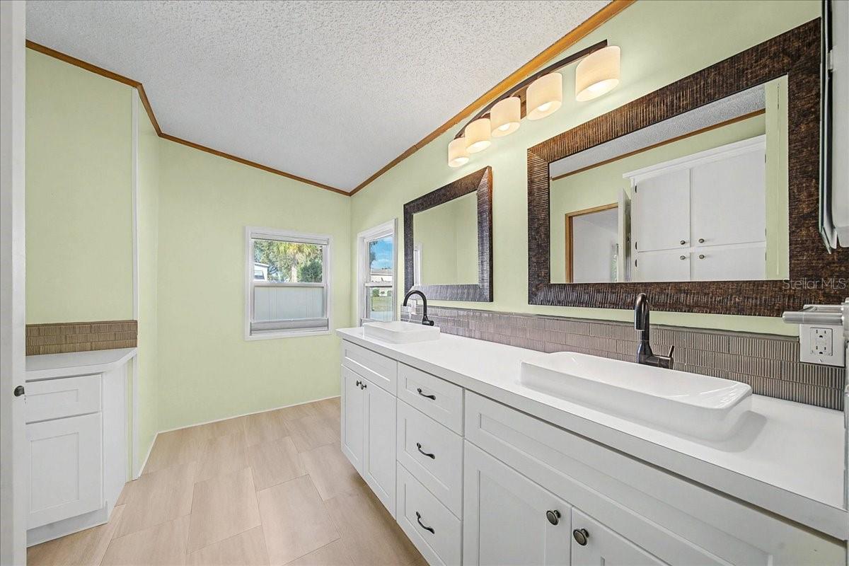 Image 30 of 59 For 25021 Bellevue