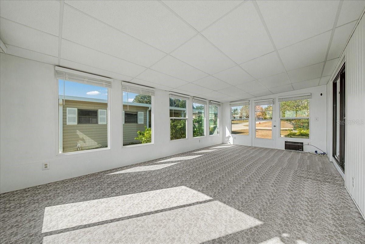 Image 41 of 59 For 25021 Bellevue