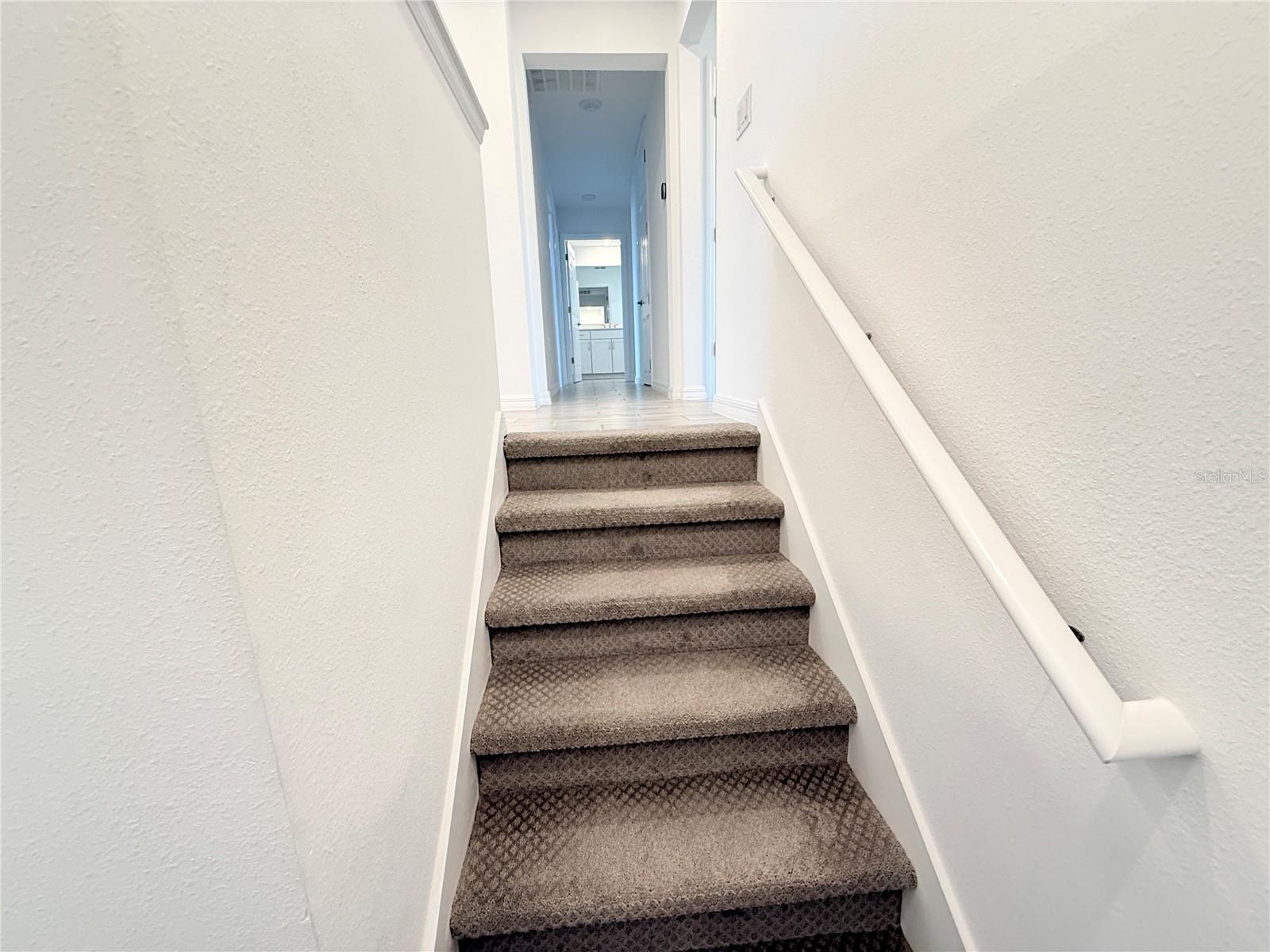 Image 21 of 49 For 6120 73rd Terrace