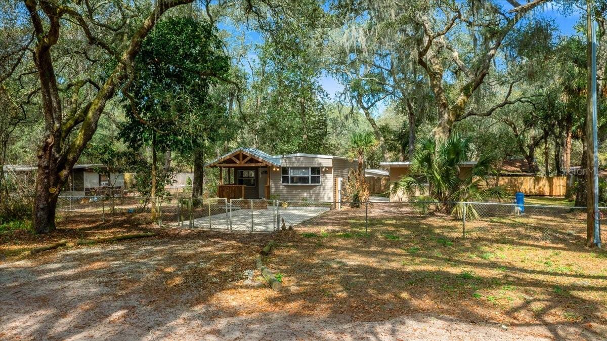 Image 2 of 43 For 16789 8th Place