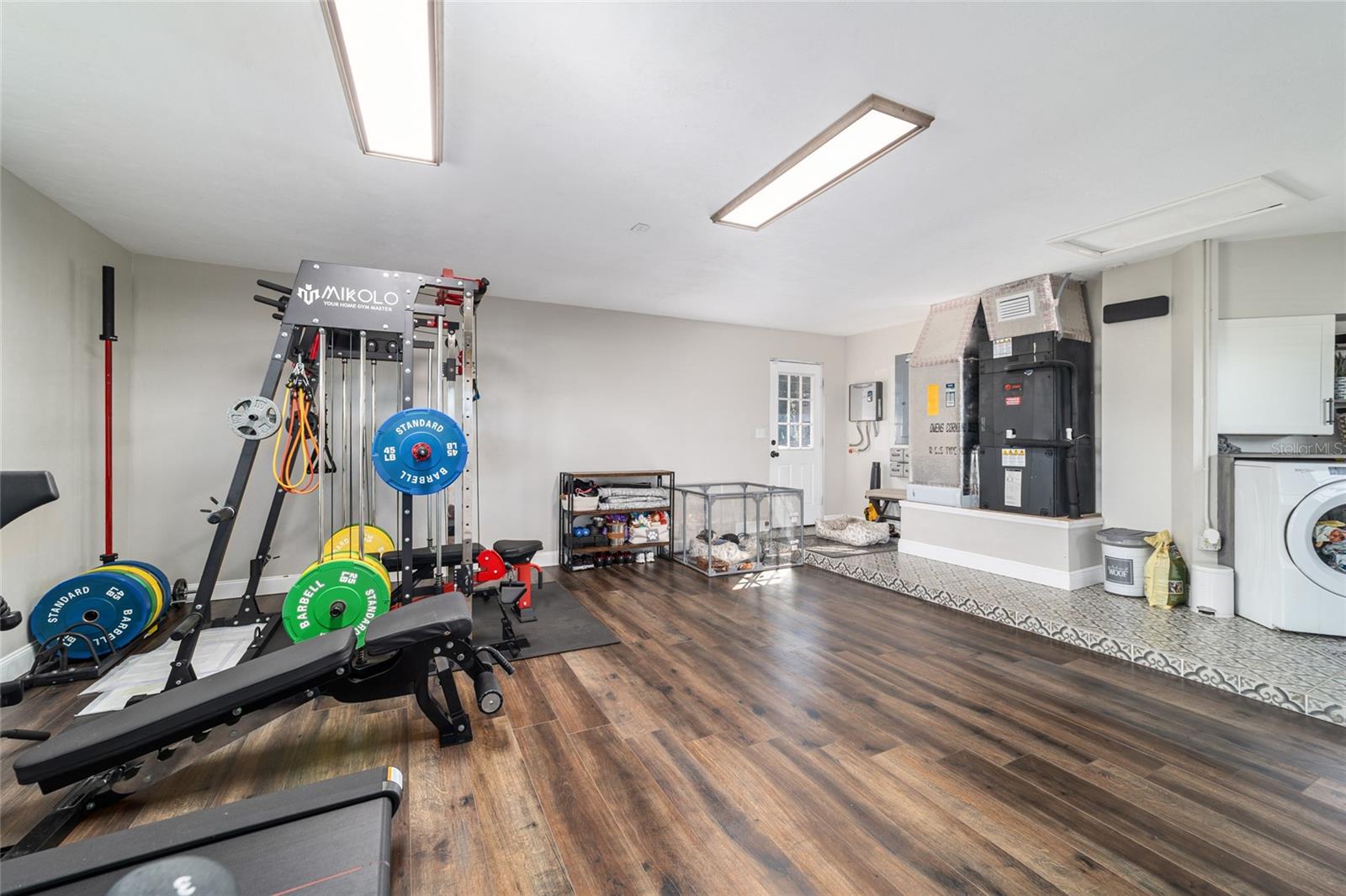 Image 71 of 100 For 680 120th Street