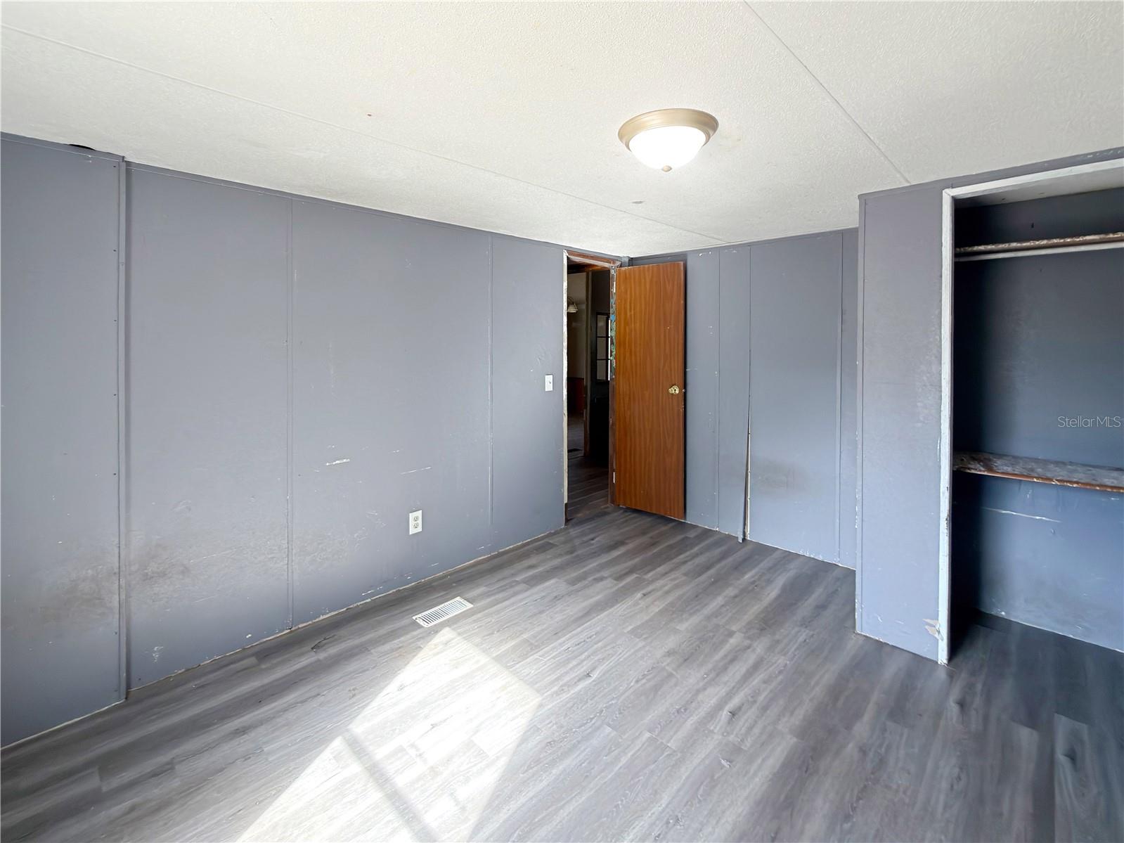 Image 11 of 15 For 3048 145th Street