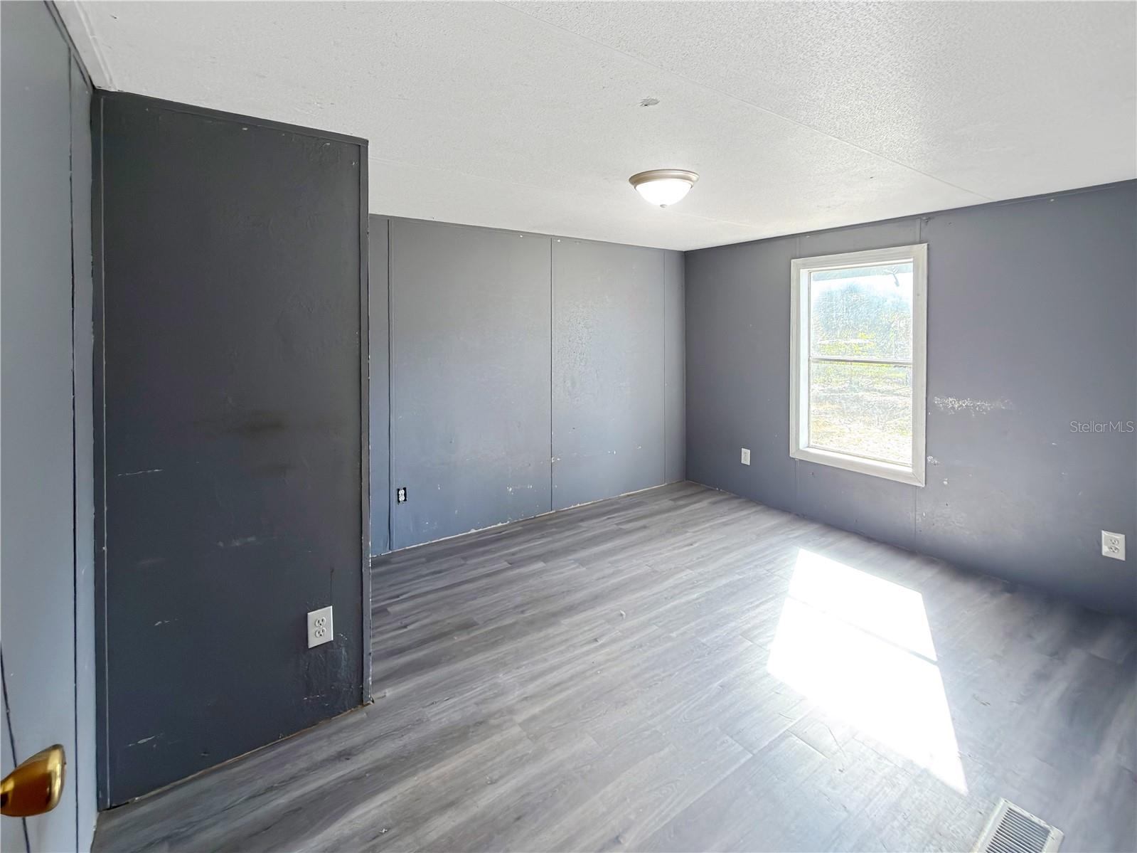 Image 15 of 15 For 3048 145th Street