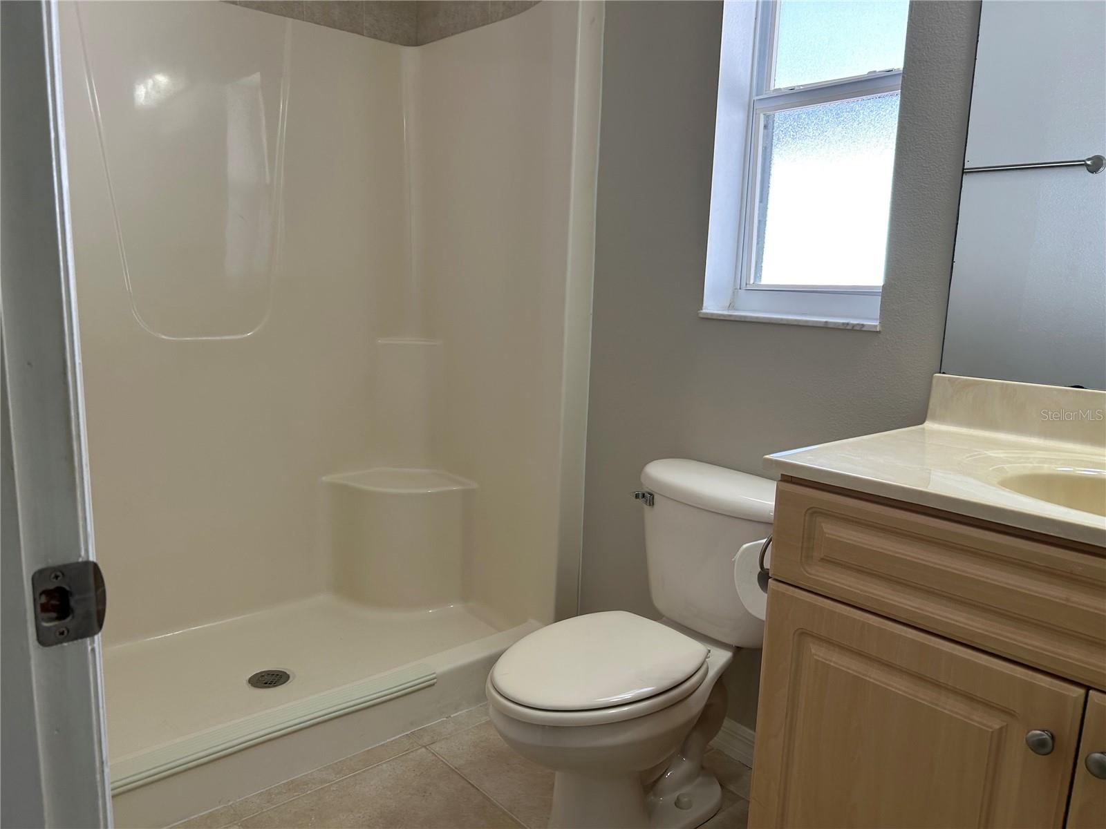 Image 27 of 39 For 3764 Sanders Street