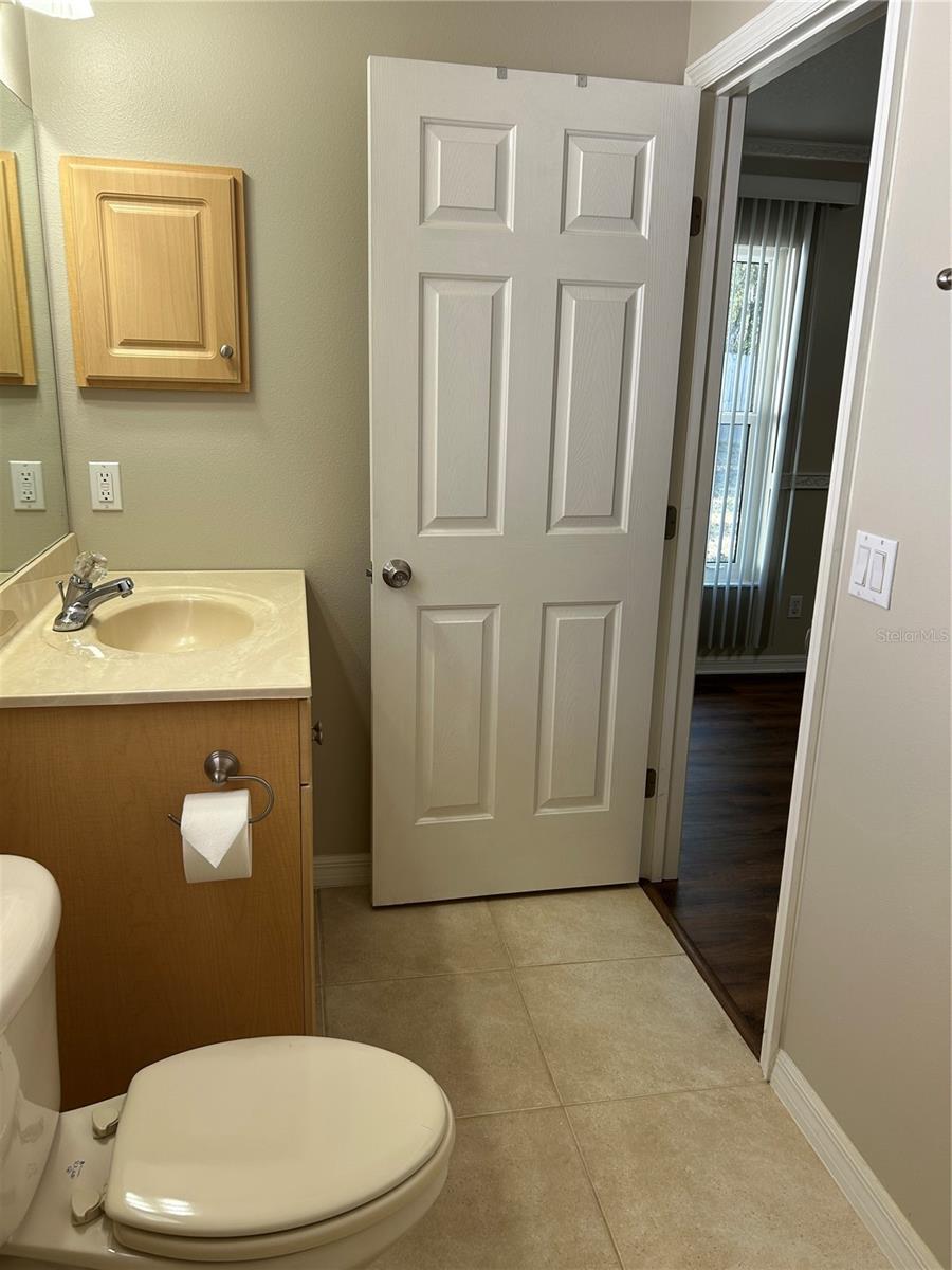 Image 28 of 39 For 3764 Sanders Street