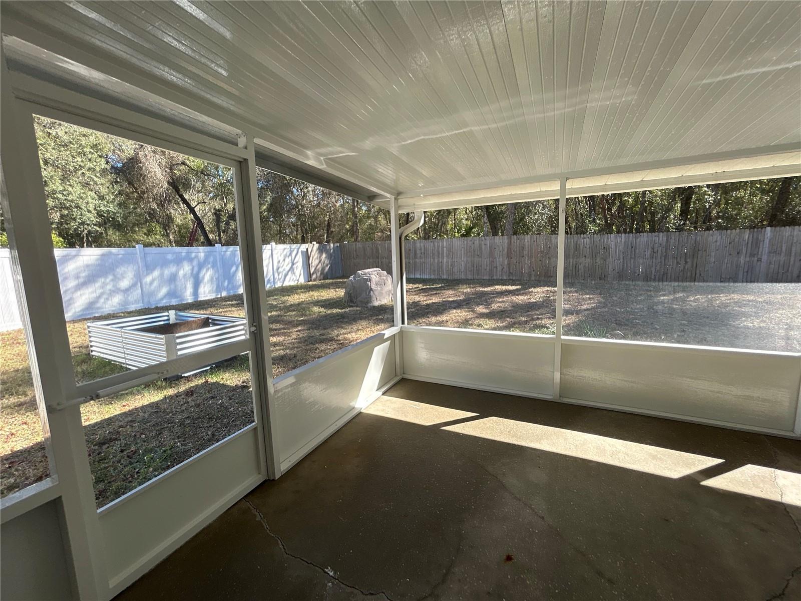 Image 30 of 39 For 3764 Sanders Street