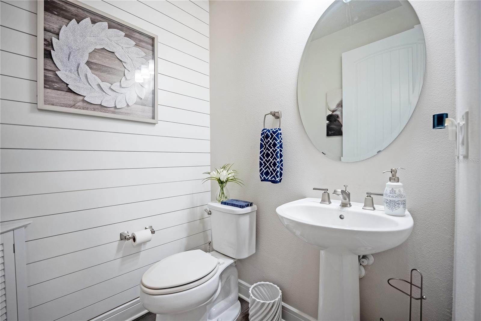 Image 11 of 88 For 9284 56th Loop