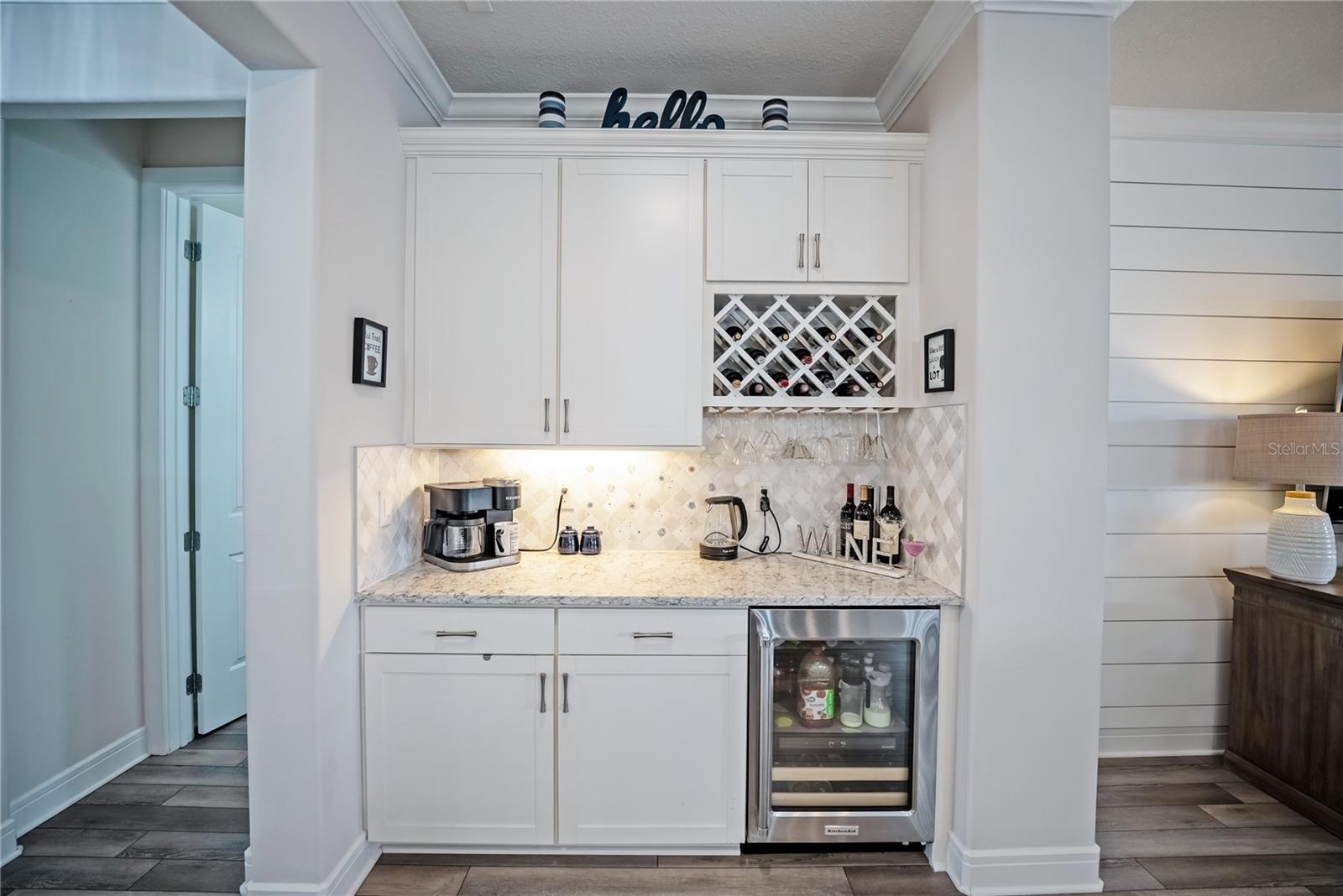 Image 13 of 88 For 9284 56th Loop