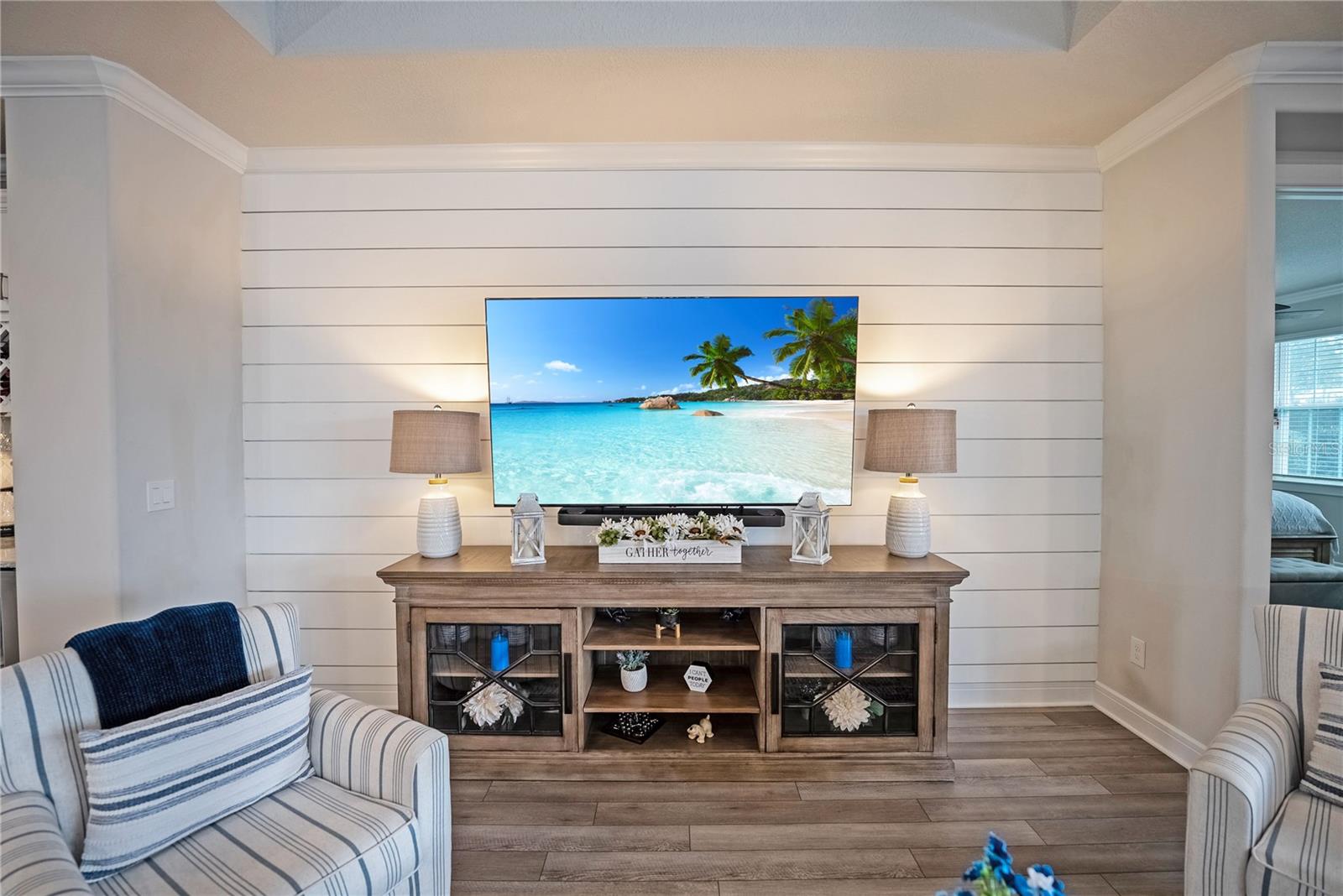 Image 14 of 88 For 9284 56th Loop