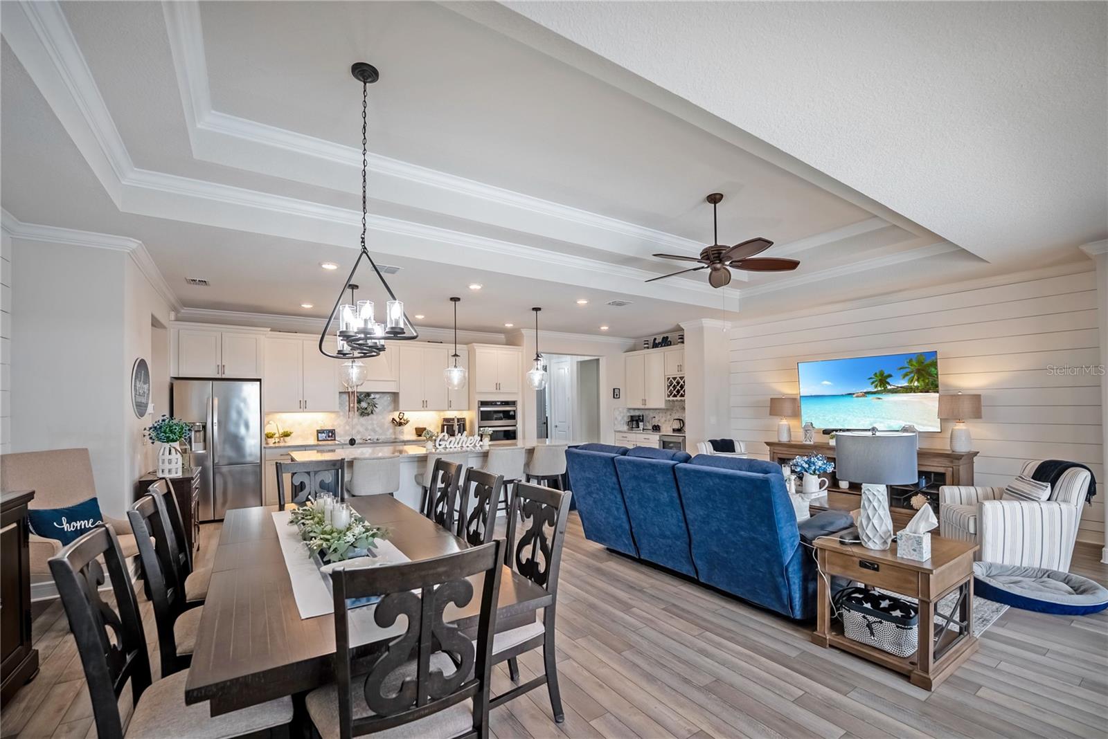 Image 21 of 88 For 9284 56th Loop