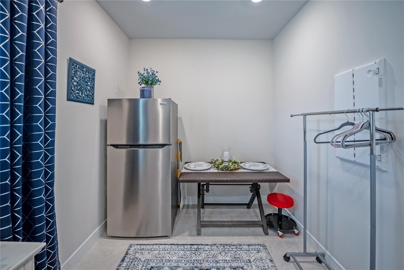 Image 41 of 88 For 9284 56th Loop