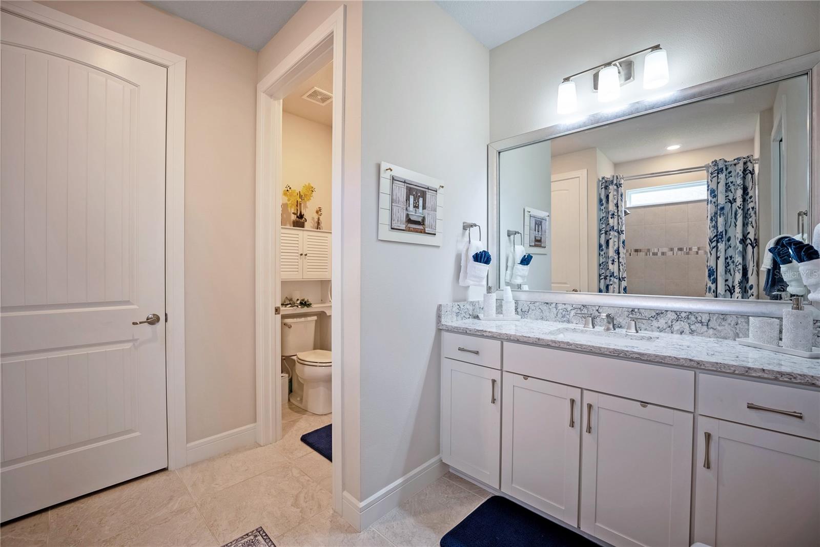 Image 47 of 88 For 9284 56th Loop