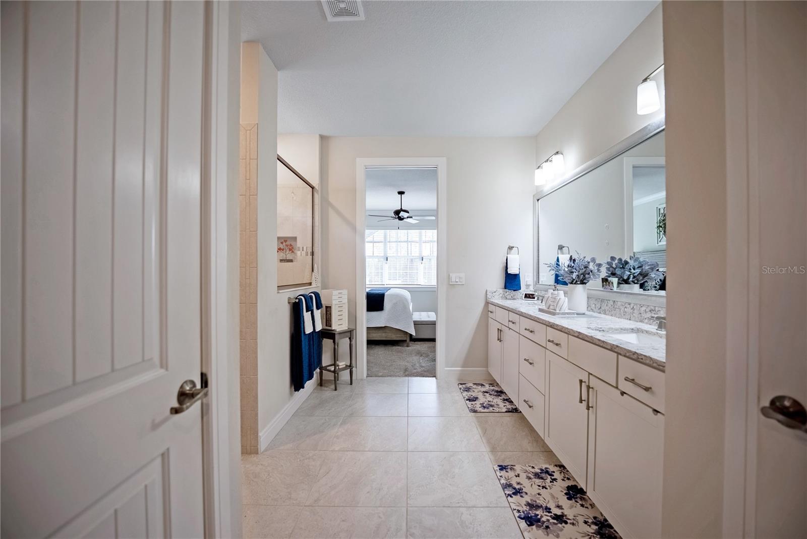 Image 60 of 88 For 9284 56th Loop