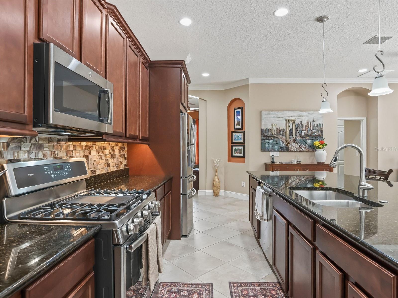 Image 22 of 75 For 2670 Stargrass Circle