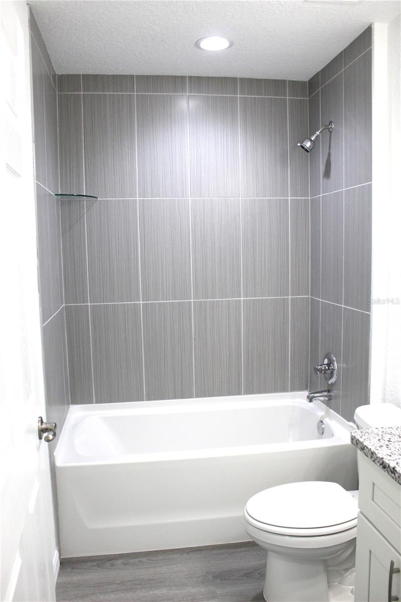 Image 29 of 38 For 15 Fisher Way Place