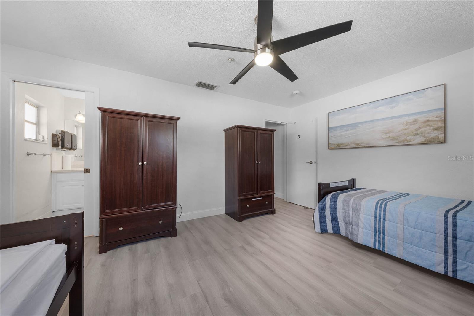 Image 14 of 33 For 1312 Mardrake Road