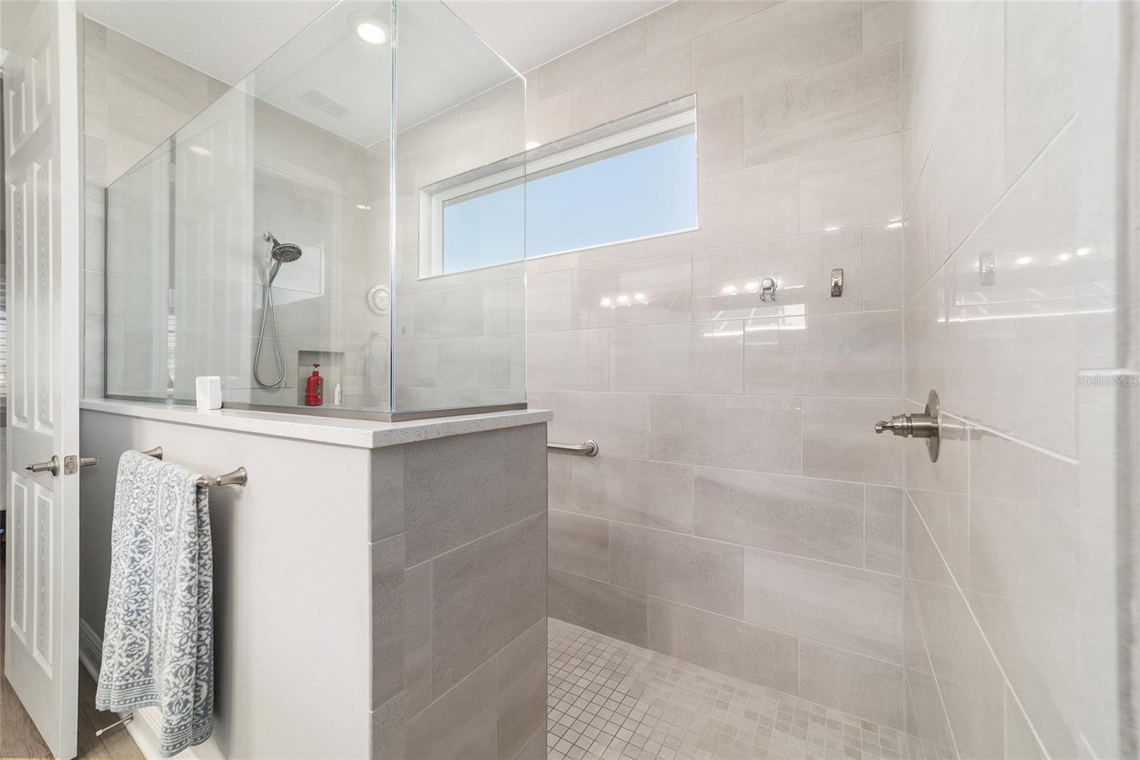 Image 24 of 62 For 9681 82nd Street Road