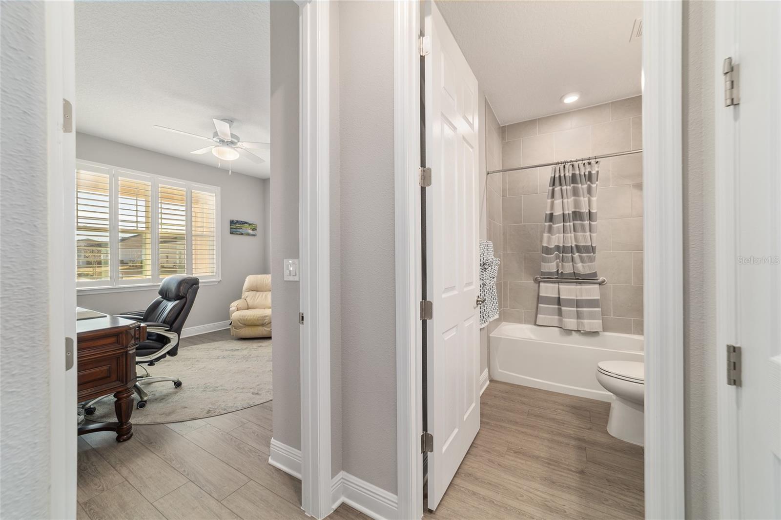 Image 25 of 62 For 9681 82nd Street Road