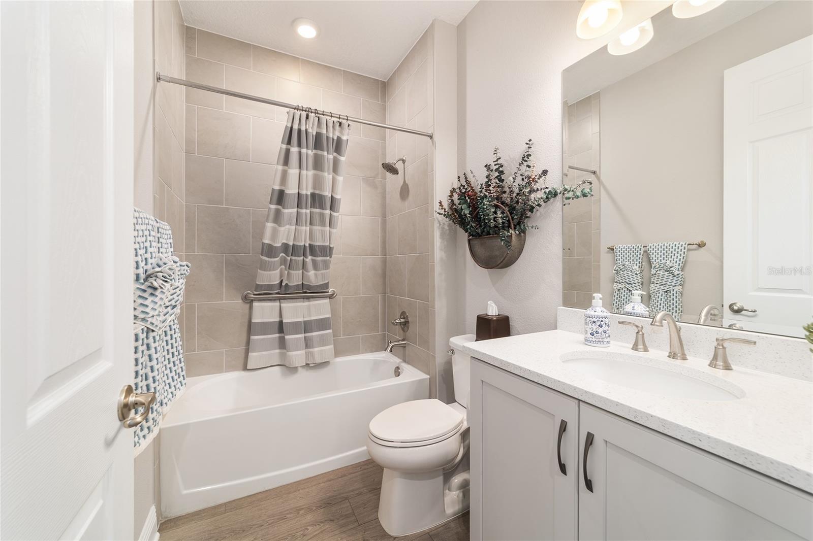 Image 26 of 62 For 9681 82nd Street Road