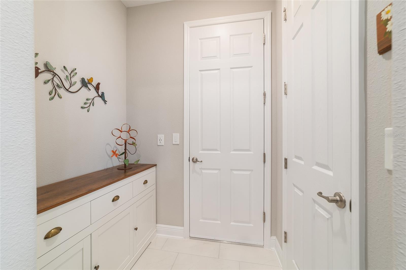 Image 34 of 62 For 9681 82nd Street Road