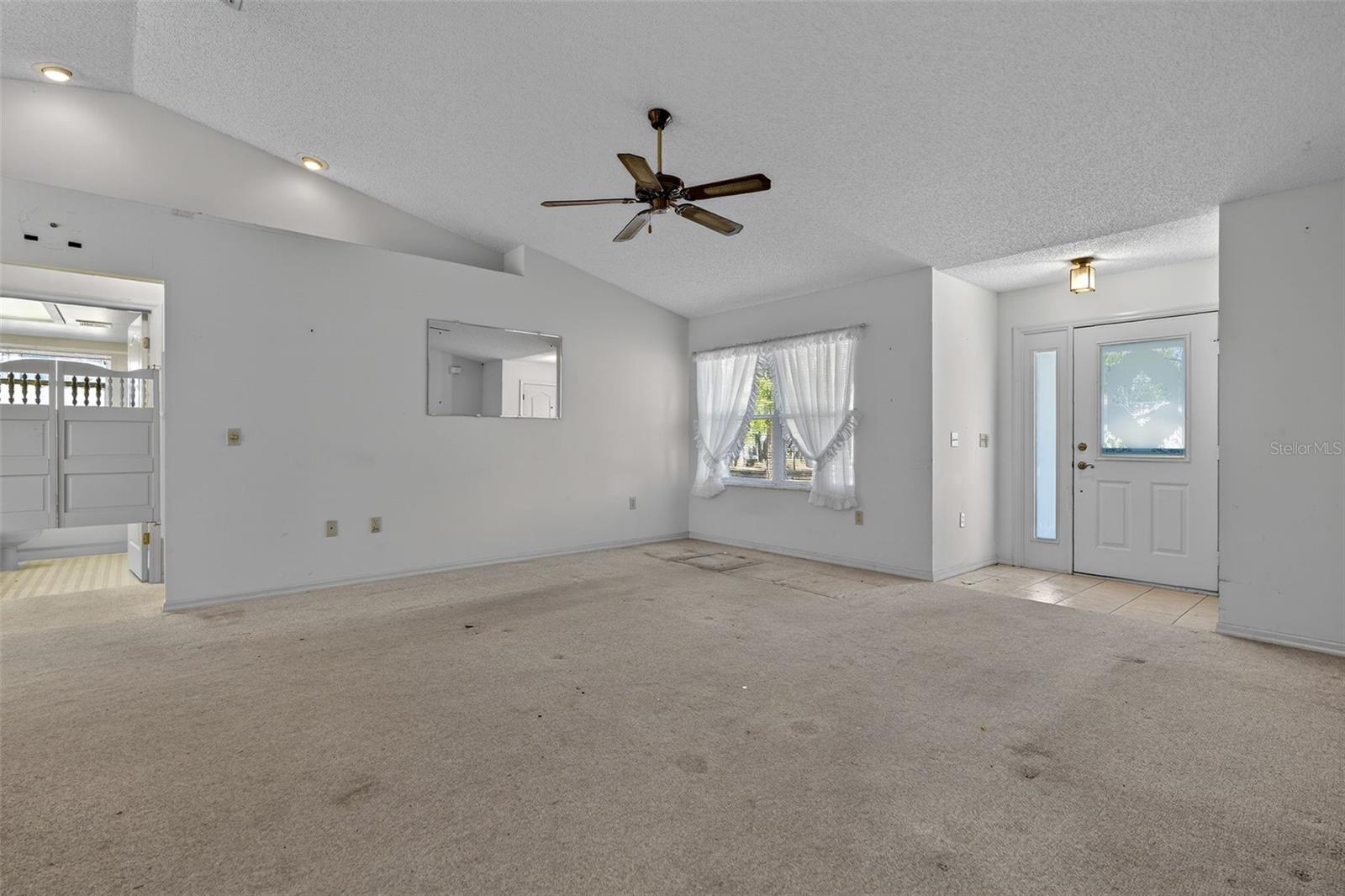 Image 10 of 47 For 774 Oak Crest Path