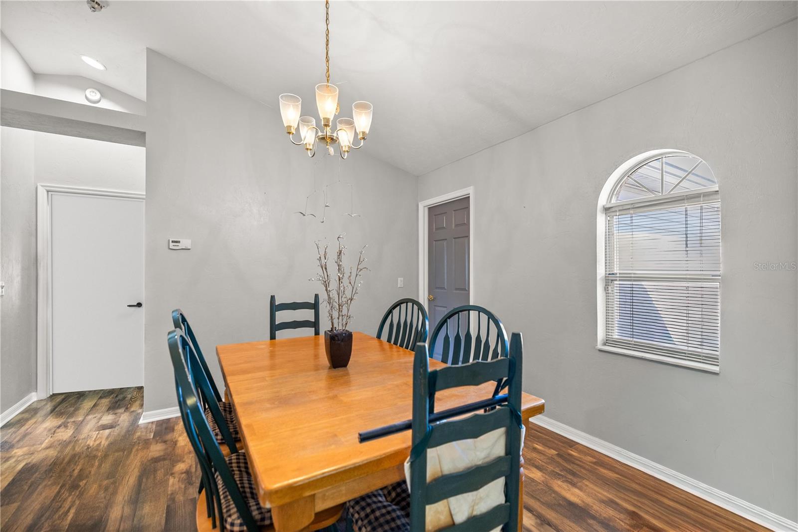 Image 8 of 20 For 21486 Peach Blossom Street