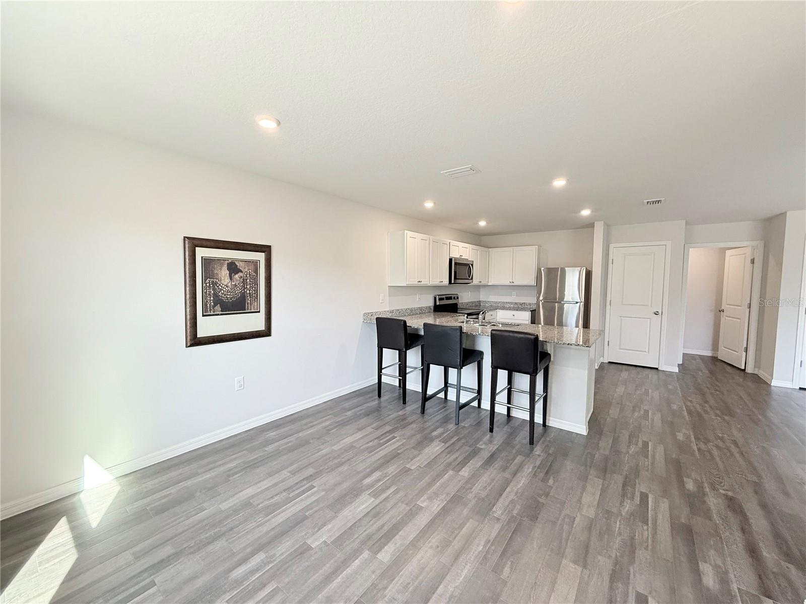 Image 9 of 32 For 14322 28th Avenue