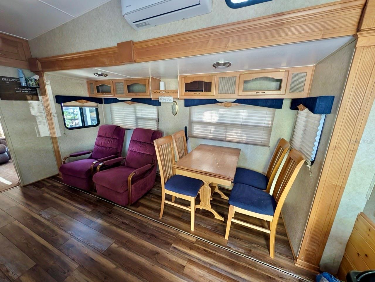 Image 11 of 26 For 14131 253rd Avenue Road